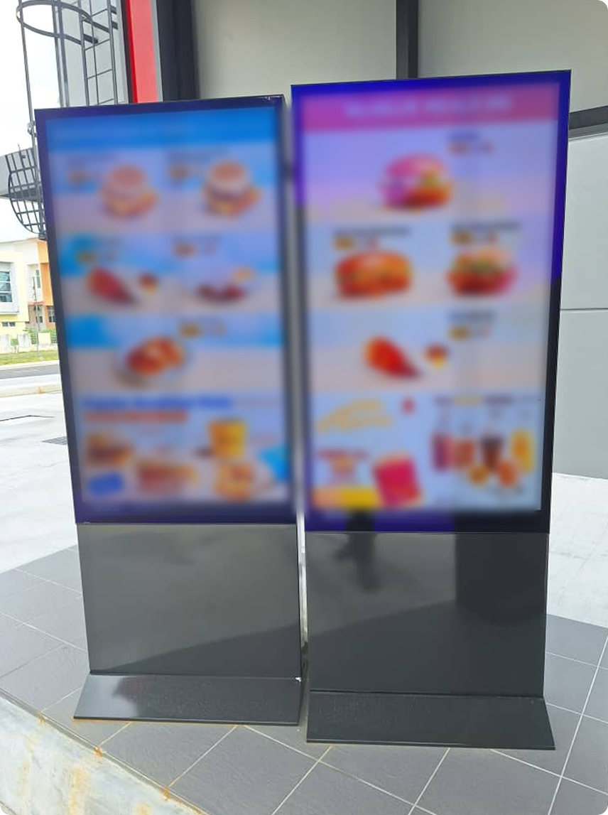 Outdoor Digital Menu Board rollout for a nationwide QSR drive-thru network
